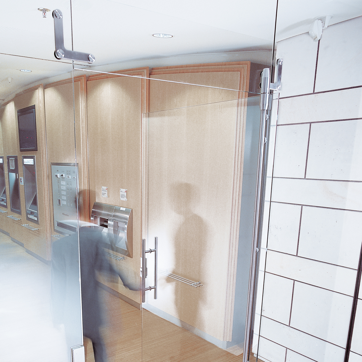 多玛™ MANET COMPACT / CONCEPT，平开门